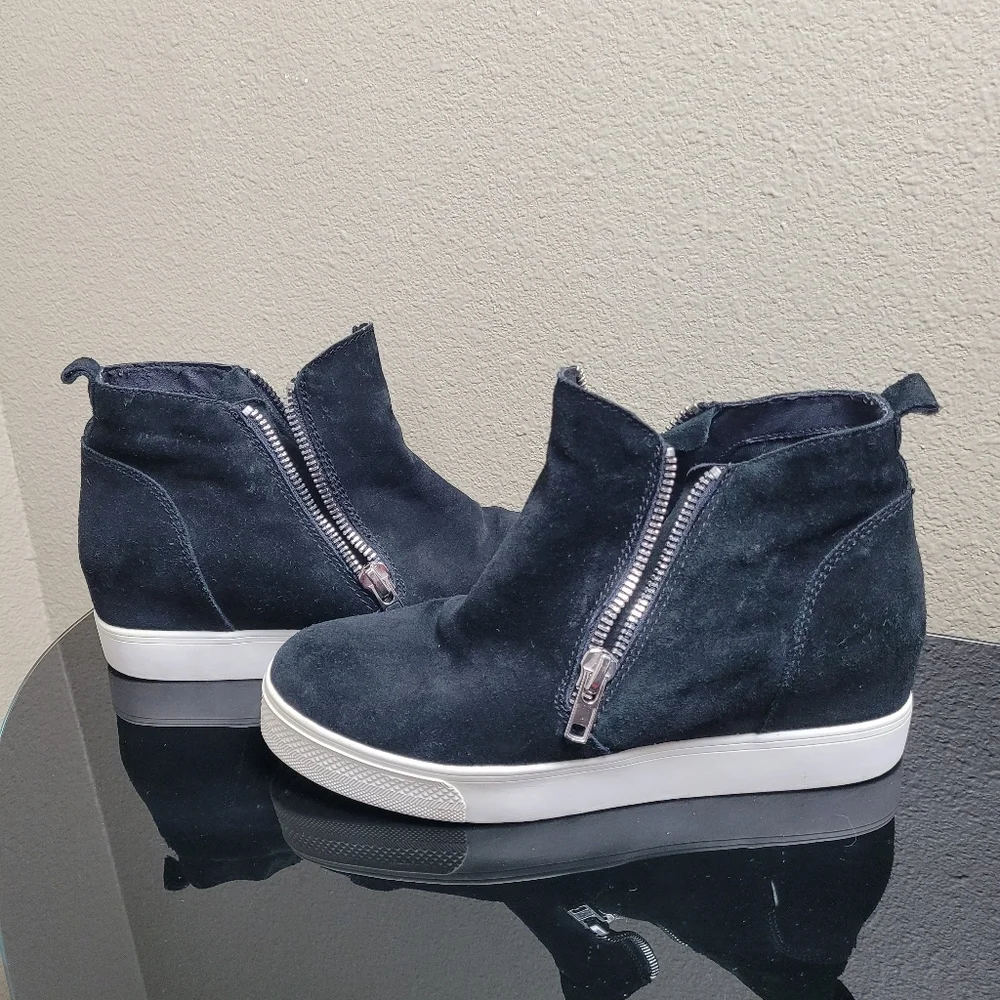 Steve Madden Wedgie Hidden Wedge Suede High Top Sneakers Size 11